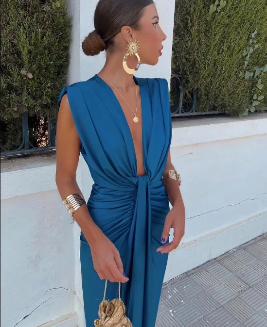 Ella - Elegant Satin V Neck Pleated Sleeveless Dress